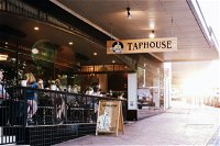 Southern Highlands Brewing Co. Taphouse - New South Wales Tourism 