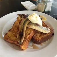 Spiros Fish And Chips - Accommodation Noosa