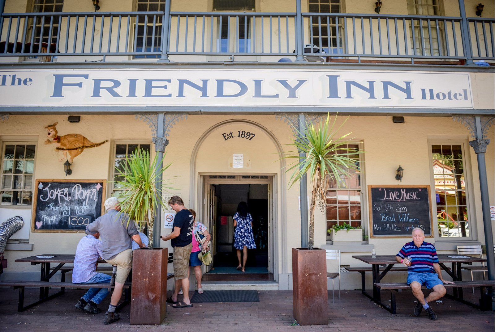 The Friendly Inn - Australia Accommodation