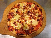 Frank's Pizza - Pubs Sydney