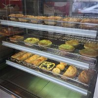 Waldies Bakery - Accommodation Sunshine Coast