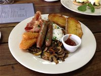 Adrienne's Cafe - Redcliffe Tourism