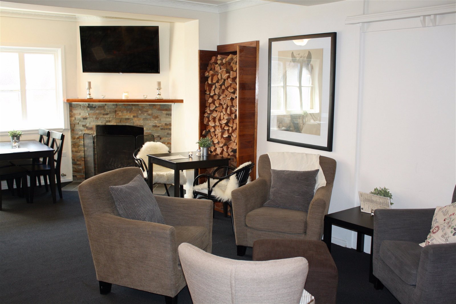 Criterion Bistro Crookwell - Northern Rivers Accommodation