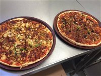 Jc's Pizza - Elanora Heights - Bundaberg Accommodation