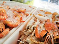 Rufus King Seafoods Amity Point - Bundaberg Accommodation
