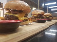 Burgled Burgers - Maitland Accommodation