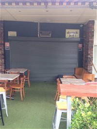 Skeeta's Local - Restaurant Gold Coast