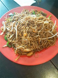 Yang Yang Noodle and Dumpling - Restaurant Guide
