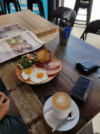 June's Cafe - Tourism Caloundra