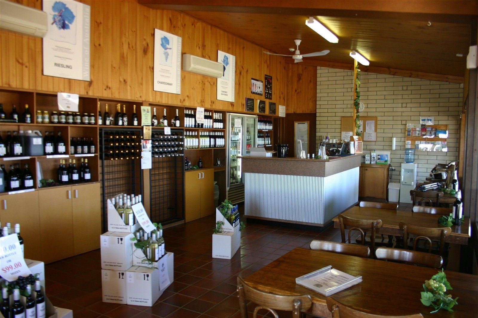 Willow Point Wines Cellar Door And Bottle Shop - thumb 2