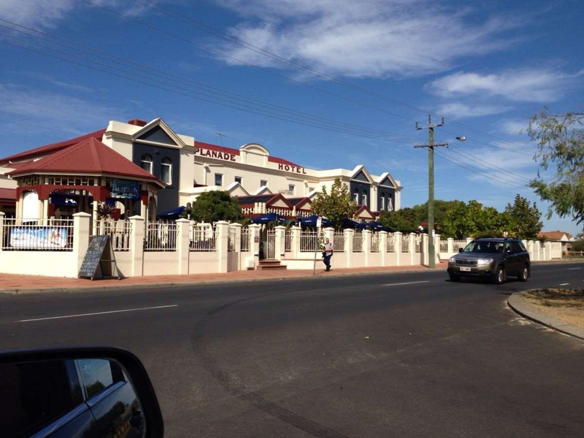 The Esplanade Hotel - Northern Rivers Accommodation