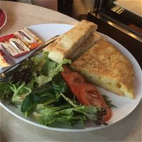 Cafe Hernandez - Port Augusta Accommodation
