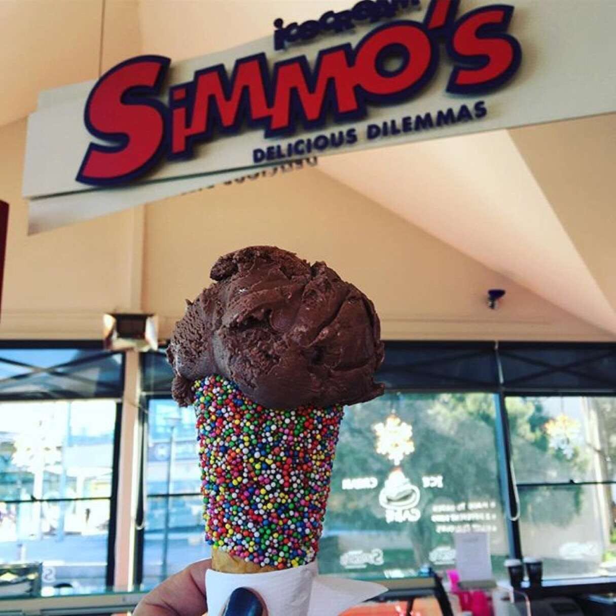 Simmo's Ice Creamery - Surfers Paradise Gold Coast