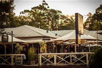 Settlers Tavern - Melbourne Tourism