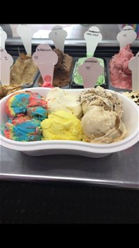 Sprinkles Ice Creamery - Restaurant Find