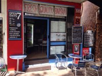 Friendly Cafe - QLD Tourism