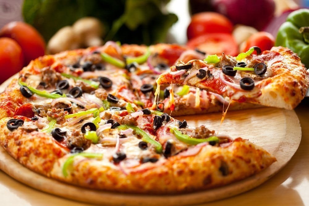 Pizza Hut - Elanora - Food Delivery Shop