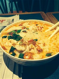 The Best Noodle Inn - Pubs and Clubs
