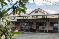 The Treat Factory - Accommodation Airlie Beach