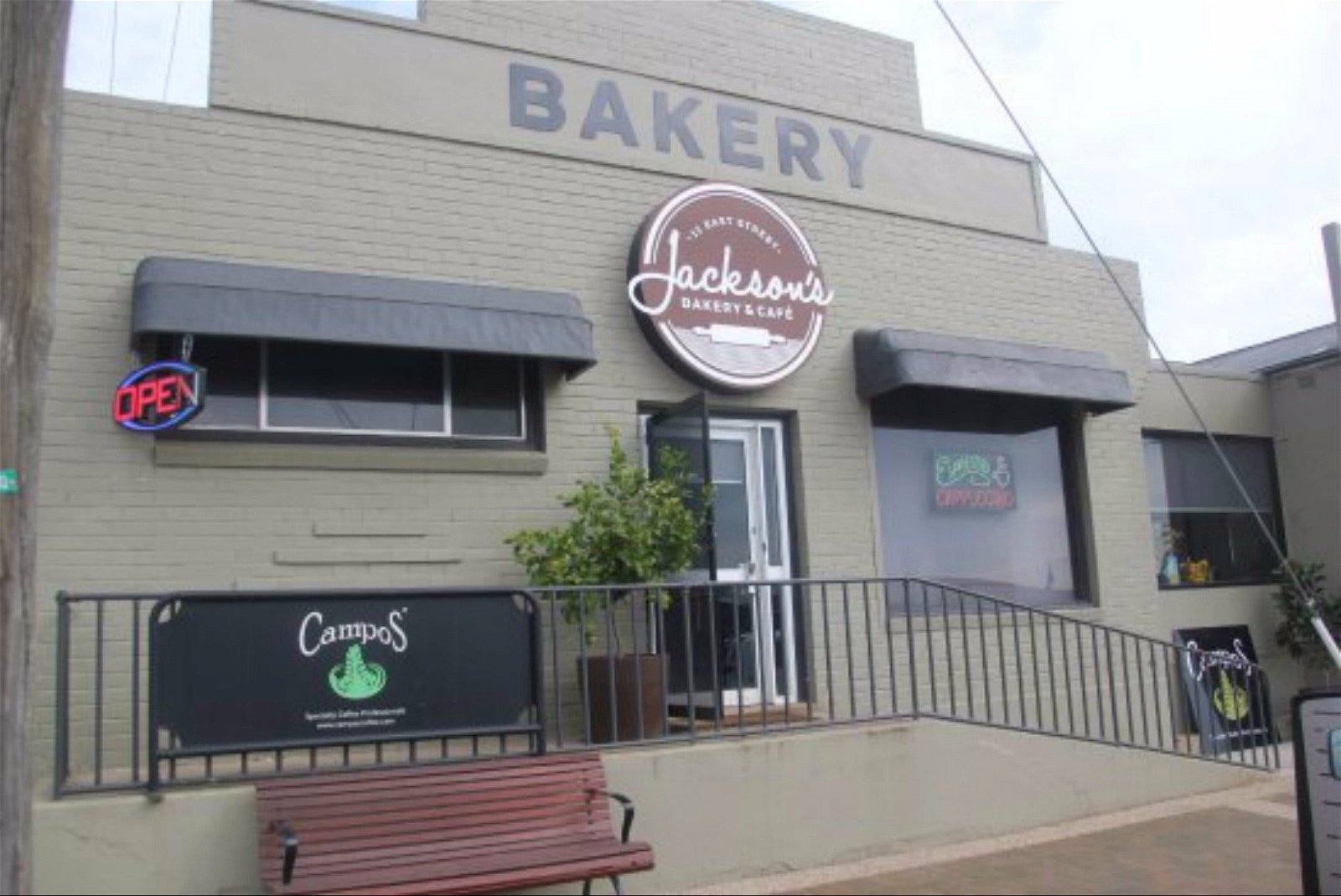 Harden Takeaway and Harden  Restaurant Gold Coast