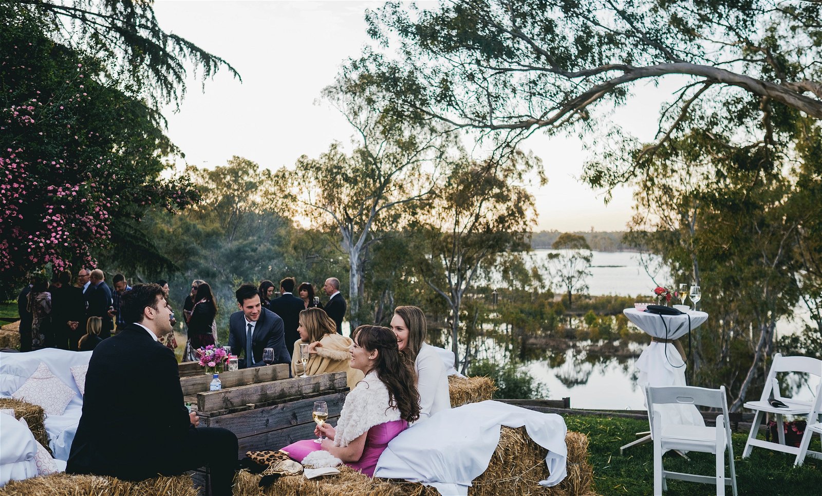 Lake Moodemere Estate and Lakeside Restaurant - Pubs Sydney