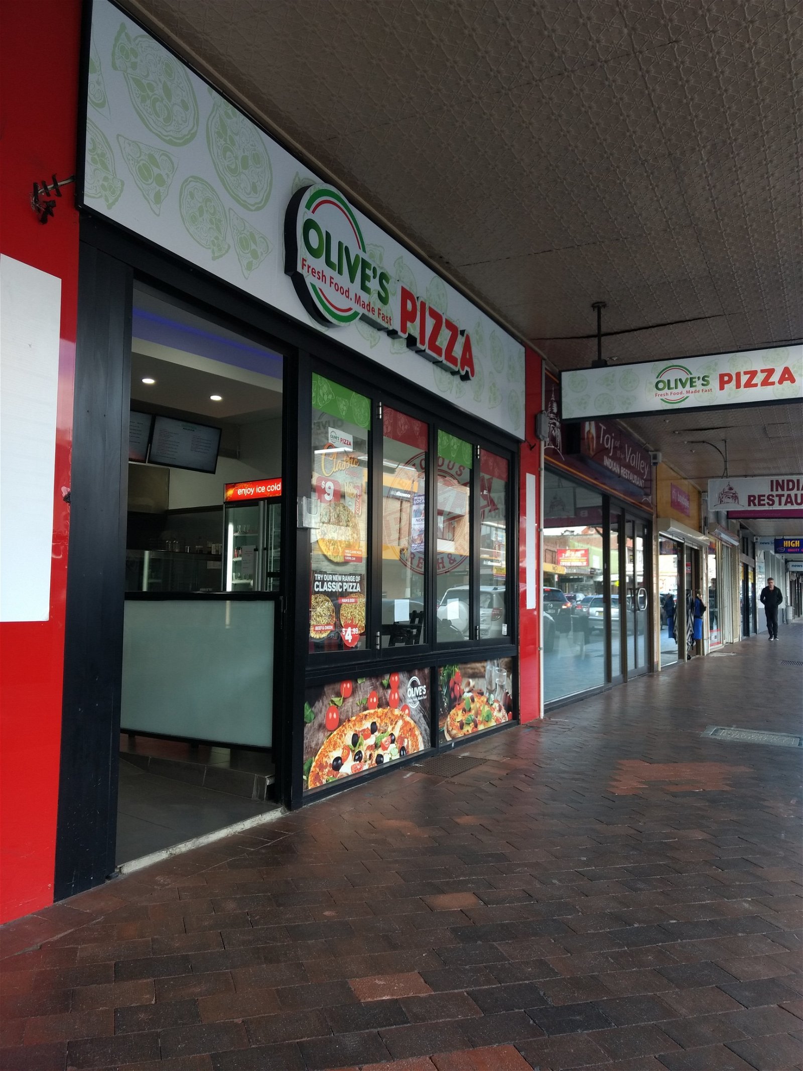 Olive's Pizza - Pubs Sydney