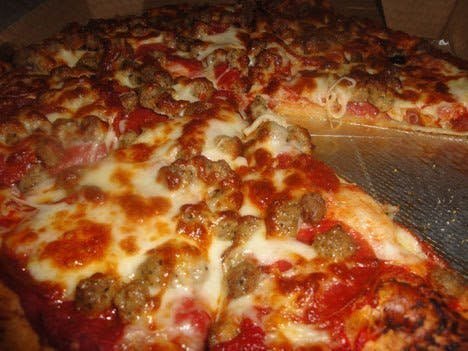 Super Pizza - Beenleigh - Broome Tourism