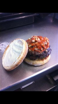 Billy's Fresh Seafood and Burgers - Casino Accommodation
