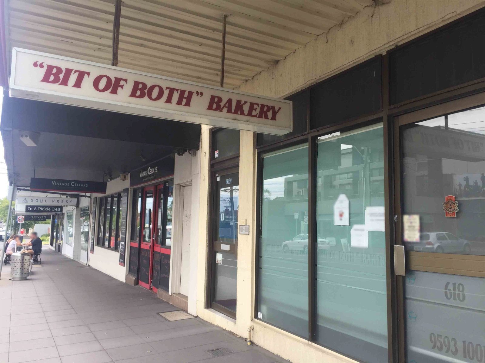 Bit Of Both Bakery - Pubs Sydney