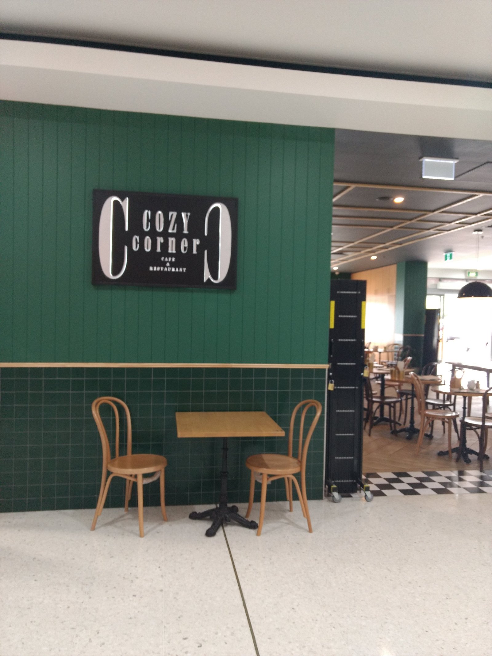 Cozy Corner Cafe - Sydney Tourism
