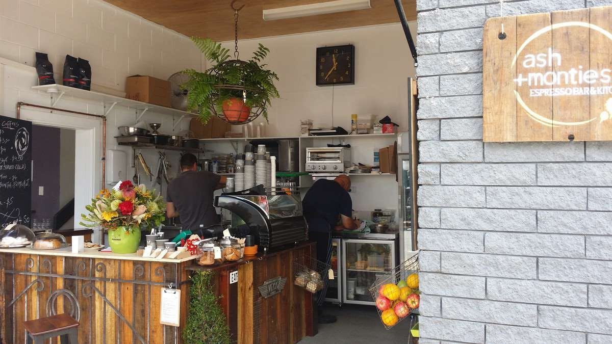 Ash  Monties Espresso Bar and Kitchen - Pubs Sydney