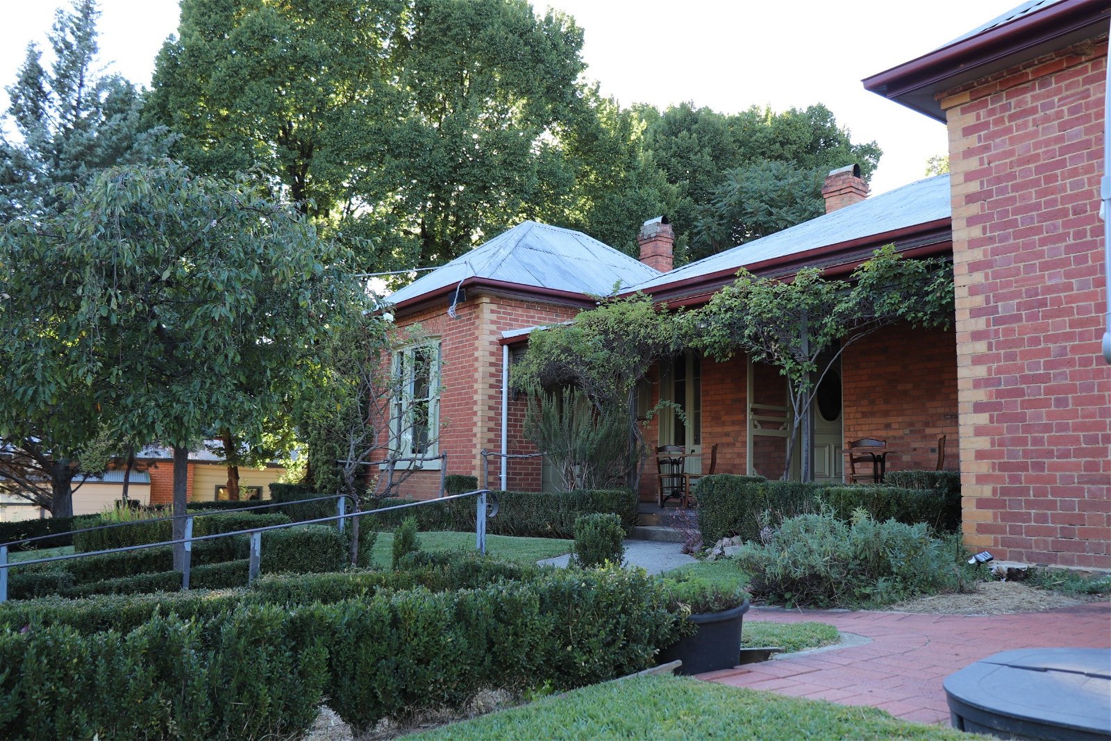 Elm Dining - Northern Rivers Accommodation
