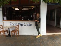 Flying Pig Cafe - Carnarvon Accommodation