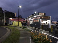 Harry's Cafe de Wheels - Woodbine - Townsville Tourism