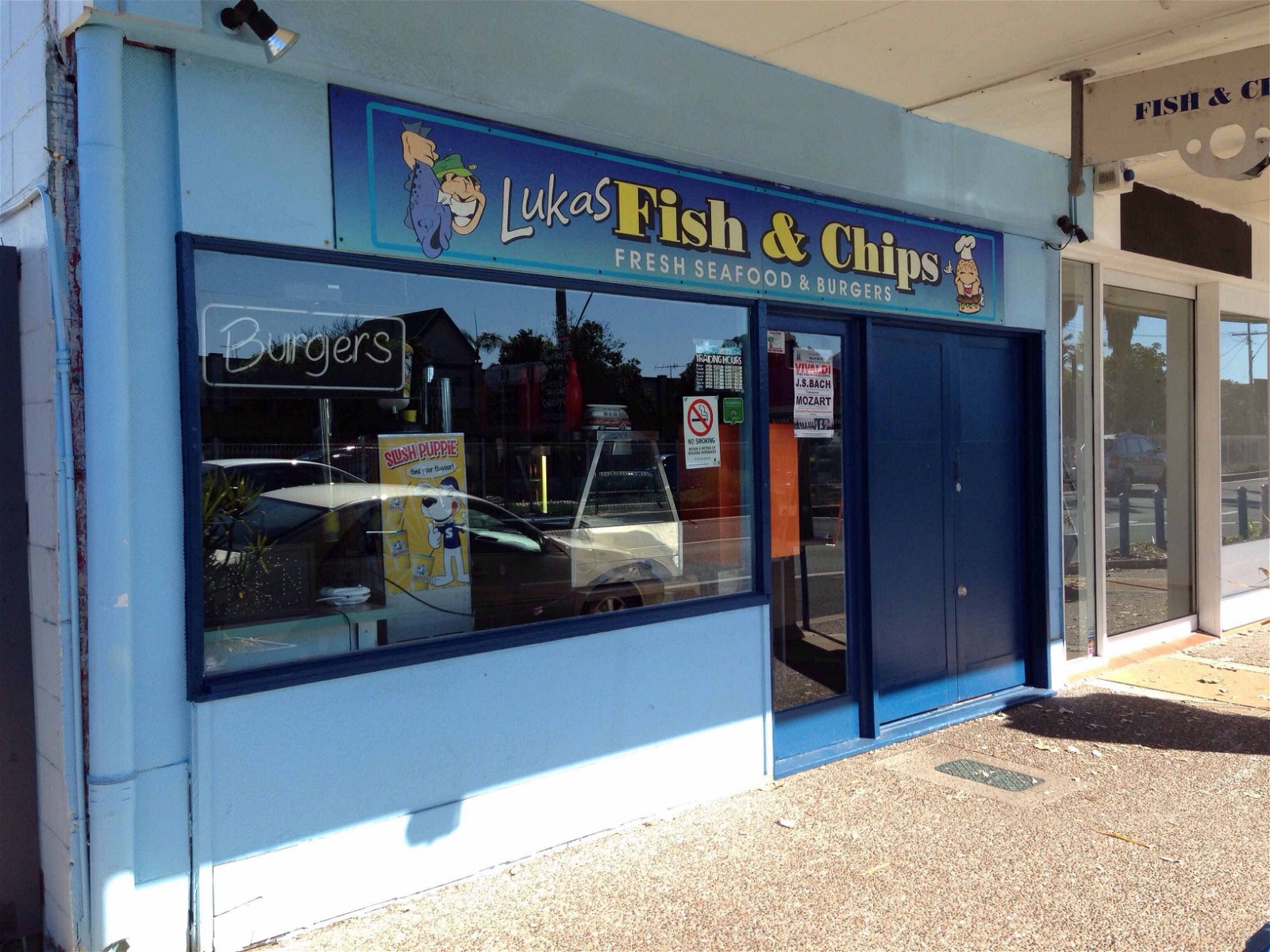 Luka's Fish  Chips - Pubs Sydney
