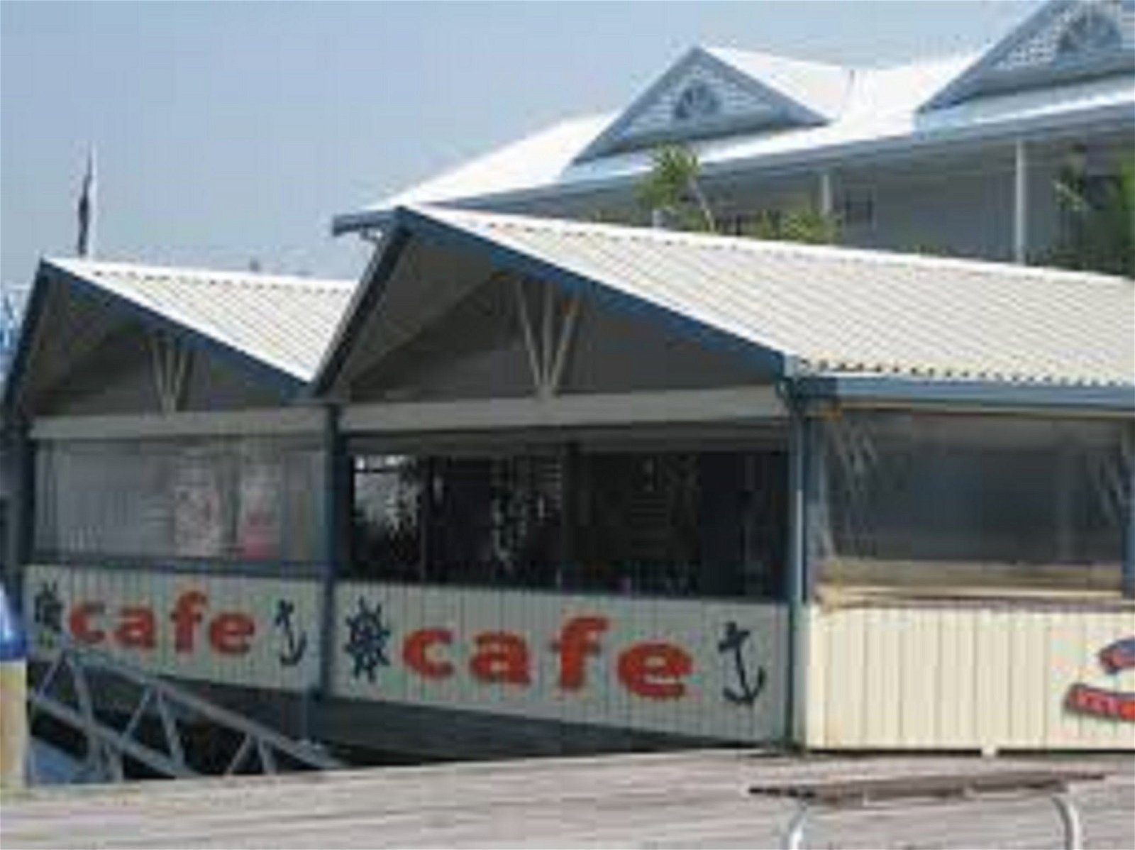 Yamba Marina Cafe - Surfers Paradise Gold Coast