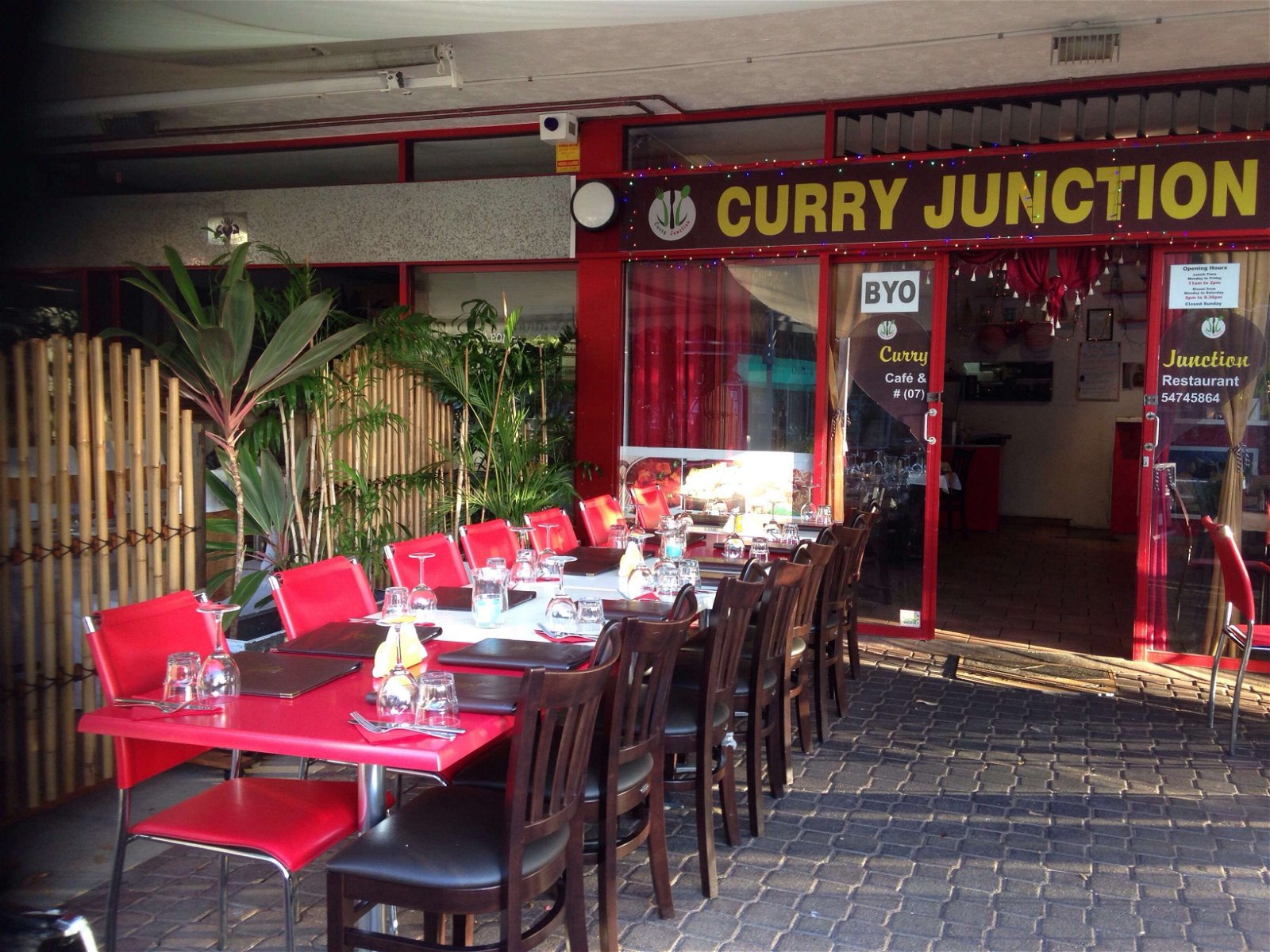 Curry Junction Cafe  Indian restaurant - Pubs Sydney