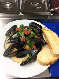 The Little Mussel Cafe - Gold Coast Attractions