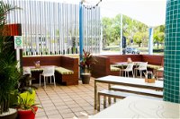 Thistle Bar - Accommodation Cooktown