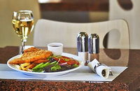 Zeina's Caf - Comfort Inn and Suites Burwood - Restaurants Sydney