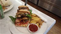 Delicious Fingers Burgers and Cafe - Accommodation Broken Hill
