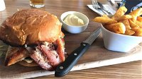 Mount Compass Tavern - New South Wales Tourism 