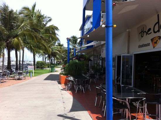 Alexandra QLD Pubs and Clubs