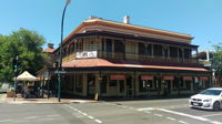 The Lion Hotel - Redcliffe Tourism