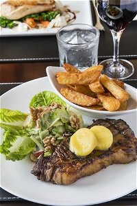 Larceny Restaurant - Pubs Perth