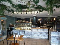 Crazies Cafe - QLD Tourism