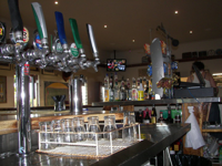 Currajah Hotel - Pubs and Clubs