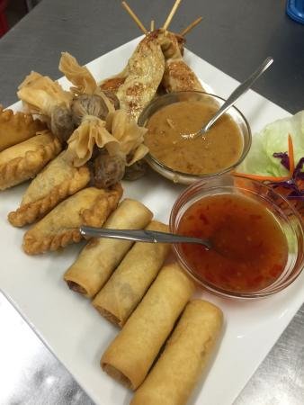 Thub Thim Thai Restaurant - Pubs Sydney