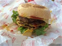 Malibu Burgers - Accommodation Fremantle