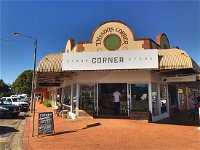 Corner Coffee Window - Accommodation Melbourne
